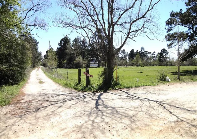 Photo 3 of Land for sale at 1835 S Cherry St, Tomball, TX 77375 | MLS# 23308234 | Listing updated on 2026-08-15
