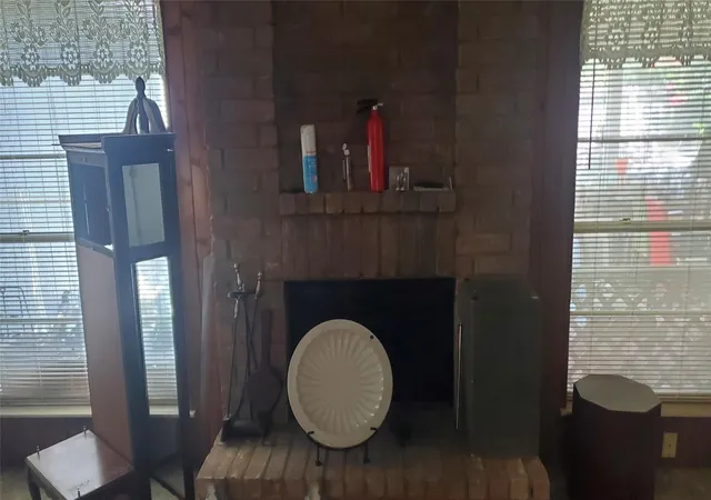 Photo 2 of Single family home for sale at 7131 Camino Verde Dr, Houston, TX 77083 | MLS# 85717860 | Listing updated on 2026-06-24