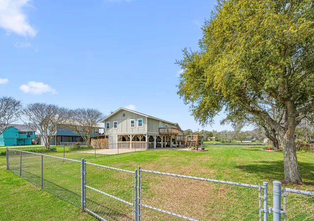 2nd image of 1145 County Road 291, Bay City, TX 77414 | MLS# 66478990