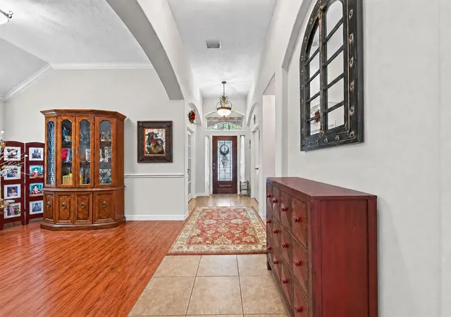 Photo 3 of Single family home for sale at 10422 Pavonia Dr, Houston, TX 77095 | MLS# 57406840 | Listing updated on 2026-08-25