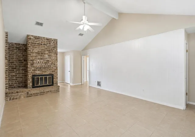 4th image of 5006 Whispering Falls Dr, Houston, TX 77084 | MLS# 87603485
