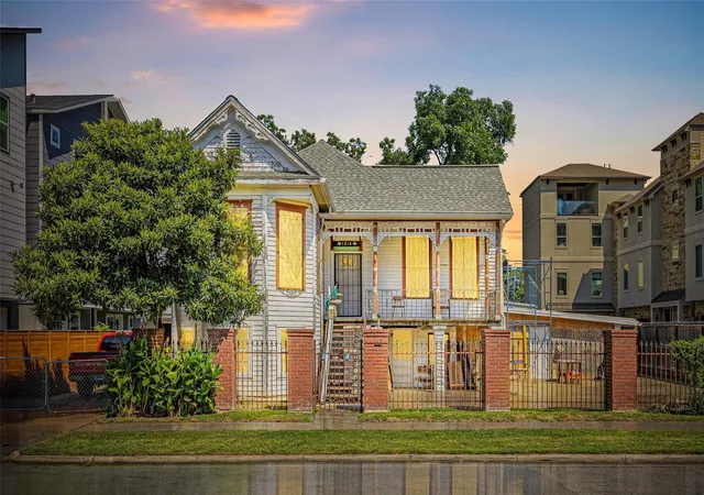 2nd image of 1214 Edwards St, Houston, TX 77007 | MLS# 7046722