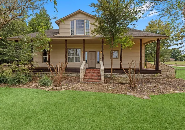 Photo 1 of Sale Pending at 1250 S Pine Lake Rd, Montgomery, TX 77316 | MLS# 58707023 | Listing updated on 2026-09-10