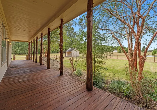 Photo 3 of Sale Pending at 1250 S Pine Lake Rd, Montgomery, TX 77316 | MLS# 58707023 | Listing updated on 2026-09-10