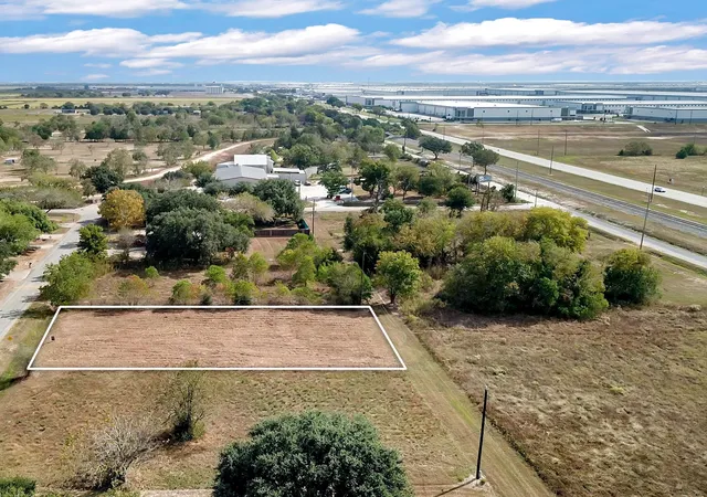 3rd image of 0 4Th St, Brookshire, TX 77423 | MLS# 21009451
