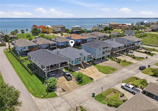 Photo 2 of Sale Pending at 2116 Menard Ave, Seabrook, TX 77586 | MLS# 16122475 | Listing updated on 2026-08-28