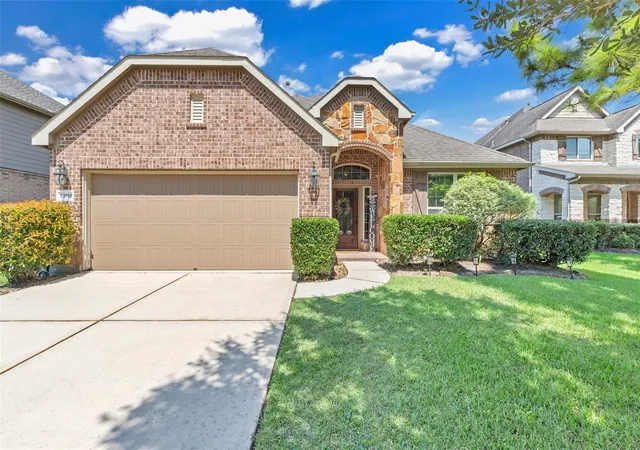 1st image of 13918 Albany Springs Ln, Houston, TX 77044 | MLS# 70529455