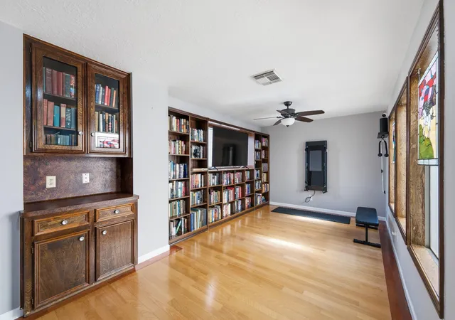 Photo 4 of Single family home for sale at 4314 Argentina Cir, Pasadena, TX 77504 | MLS# 4338900 | Listing updated on 2026-09-19
