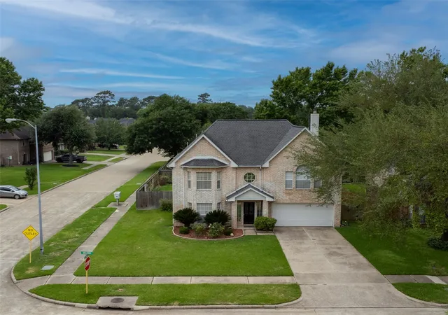 5th image of 303 Welford Ln, Highlands, TX 77562 | MLS# 12505302