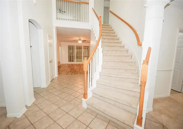 3rd image of 310 Watercrest Harbor Ln, League City, TX 77573 | MLS# 29157516