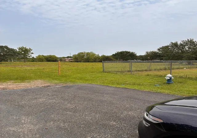 5th image of 2933 Indiana St, Fresno, TX 77545 | MLS# 82516357