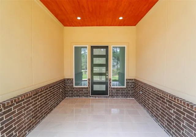 Photo 3 of Single family home for sale at 7522 Saddle Blanket Dr, Waller, TX 77484 | MLS# 21242302 | Listing updated on 2026-08-29