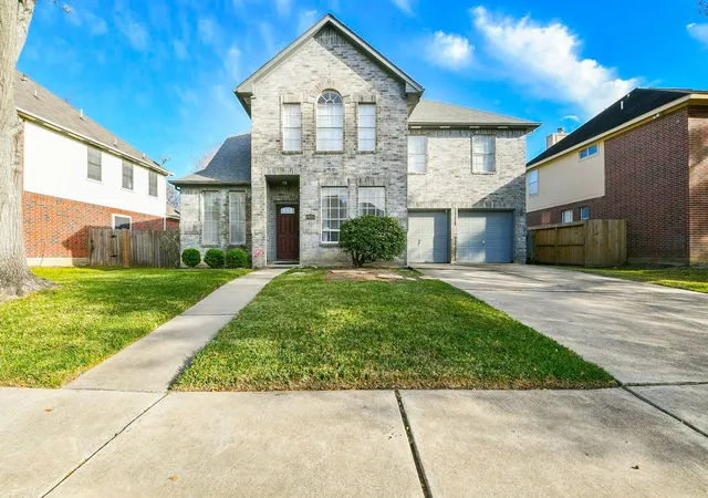 Photo 1 of Single family home for sale at 8623 Rose Garden Dr, Houston, TX 77083 | MLS# 10002481 | Listing updated on 2026-07-24