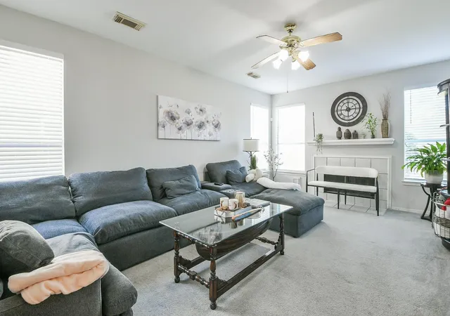 Photo 4 of Single family home for sale at 8623 Rose Garden Dr, Houston, TX 77083 | MLS# 10002481 | Listing updated on 2026-07-24