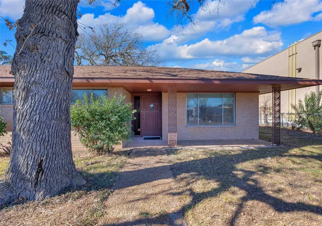 3rd image of 1243 North Jefferson, La Grange, TX 78945 | MLS# 26925068