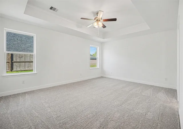 Photo 3 of Single family home for sale at 8 Keystone Ct, Angleton, TX 77515 | MLS# 52497964 | Listing updated on 2026-09-23