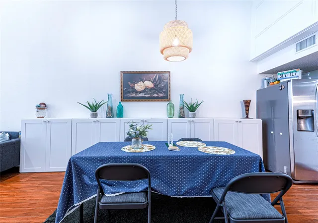 5th image of 12633 Memorial Dr #236, Houston, TX 77024 | MLS# 82317807