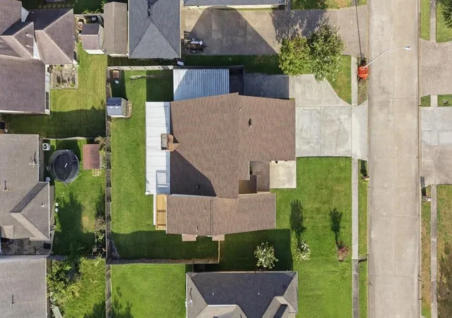 42nd image of 309 Nugent Dr, Port Neches, TX 77651 | MLS# 92377372