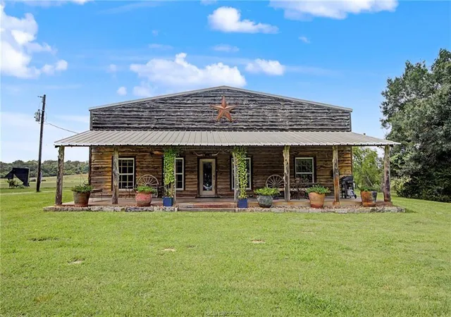 3rd image of 6128 County Road 358, Gause, TX 77857 | MLS# 43980696