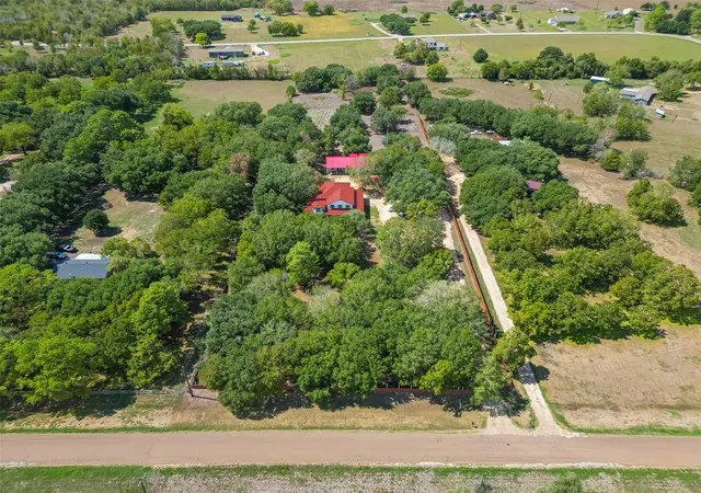 Photo 2 of Single family home for sale at 6121 County Rd 225, East Bernard, TX 77435 | MLS# 51159482 | Listing updated on 2026-08-21