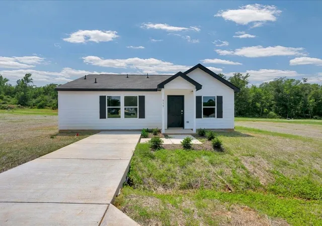 1st image of 315 Dana Dr, Lufkin, TX 75901 | MLS# 84531149