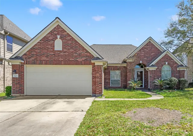 1st image of 5407 Summer Oak Dr, Pasadena, TX 77505 | MLS# 12805687