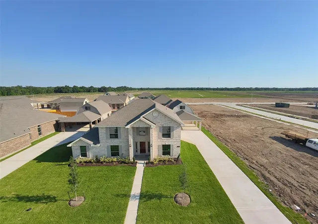 Photo 3 of Single family home for sale at 2213 Ensenada Dr, League City, TX 77539 | MLS# 18761066 | Listing updated on 2026-08-17