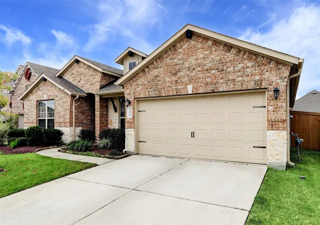 Photo 2 of Single family home for sale at 12110 Allington Cvs Ln, Humble, TX 77346 | MLS# 11809869 | Listing updated on 2026-09-18