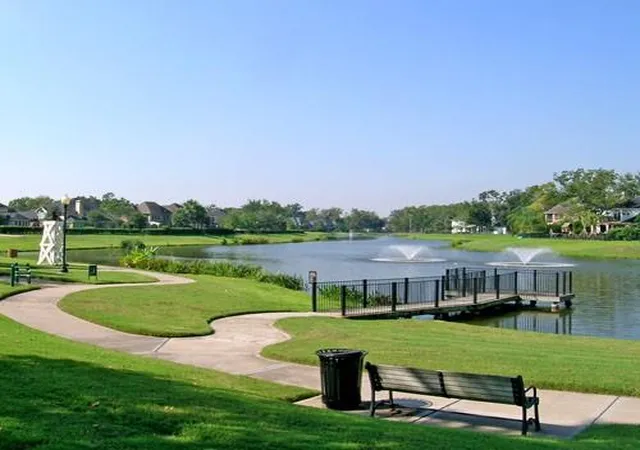 5th image of 2022 Orchard Rose Dr, Missouri City, TX 77459 | MLS# 54278665