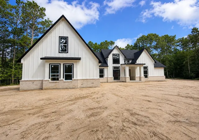 Photo 1 of Single family home for sale at 8767 Lauren Ln, Waller, TX 77484 | MLS# 45505656 | Listing updated on 2026-10-09