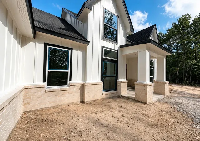 Photo 2 of Single family home for sale at 8767 Lauren Ln, Waller, TX 77484 | MLS# 45505656 | Listing updated on 2026-10-09