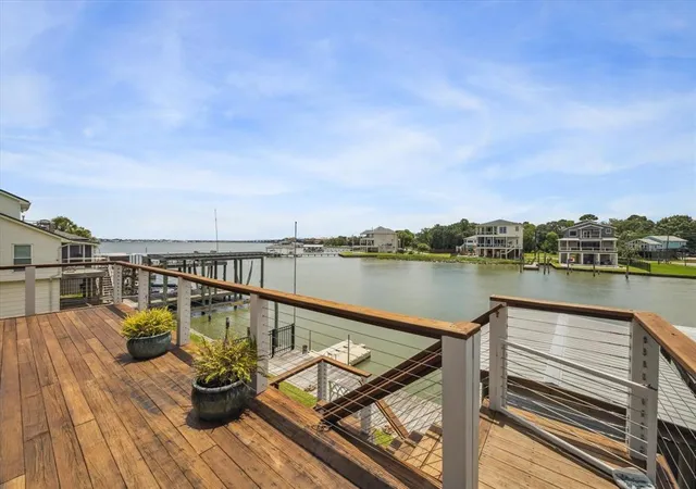 5th image of 2114 Fenwood St, Kemah, TX 77565 | MLS# 69374944
