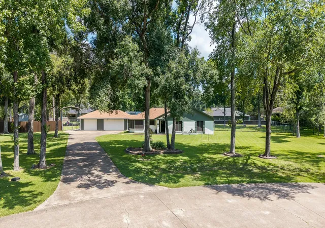 3rd image of 1506 Running Bear Trl, Crosby, TX 77532 | MLS# 17976647