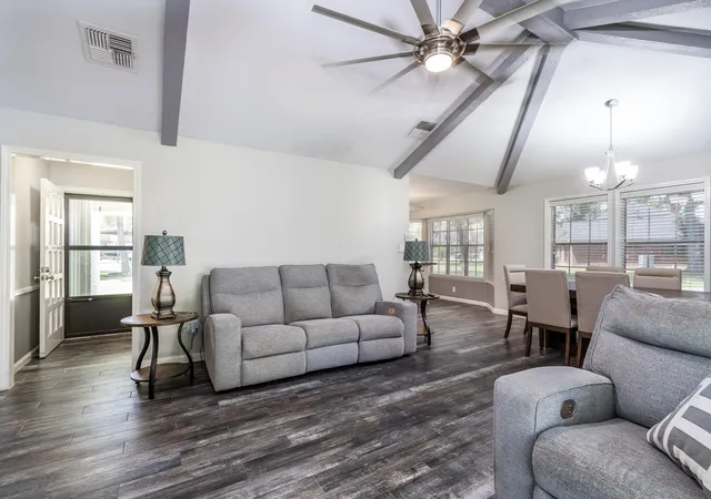 5th image of 1506 Running Bear Trl, Crosby, TX 77532 | MLS# 17976647