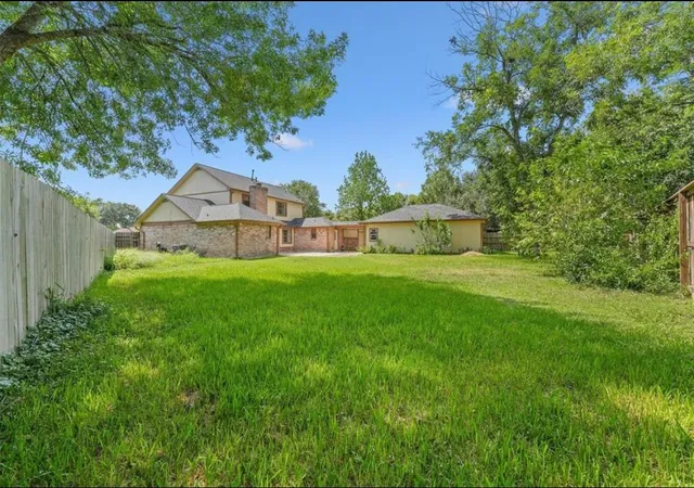 Photo 3 of Single family home for sale at 15403 El Padre Dr, Houston, TX 77083 | MLS# 83675490 | Listing updated on 2026-05-03