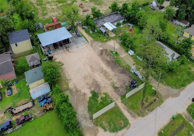 Photo 2 of Land for sale at 2940 Sadler St, Houston, TX 77093 | MLS# 2969645 | Listing updated on 2026-08-13