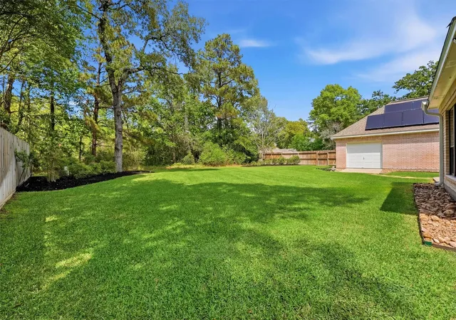 Photo 3 of Single family home for sale at 2 #a Wellington Ln, Conroe, TX 77304 | MLS# 93589346 | Listing updated on 2026-09-20