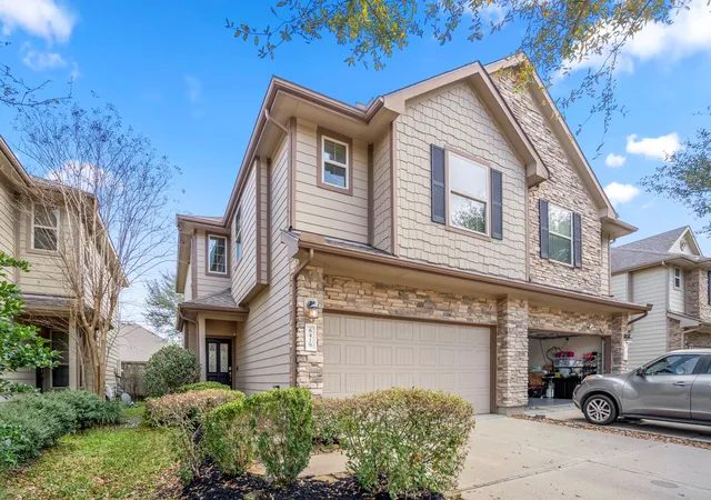 3rd image of 6419 Calgary Woods Ln, Katy, TX 77494 | MLS# 33817857