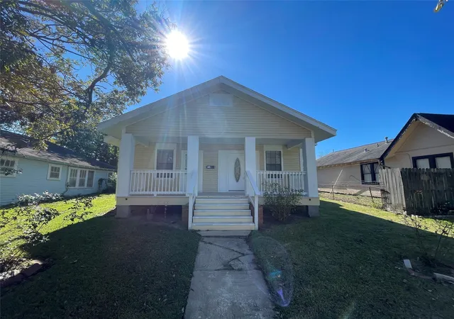 Photo 1 of Single family home for sale at 3105 Indiana St, Baytown, TX 77520 | MLS# 4398961 | Listing updated on 2026-06-18
