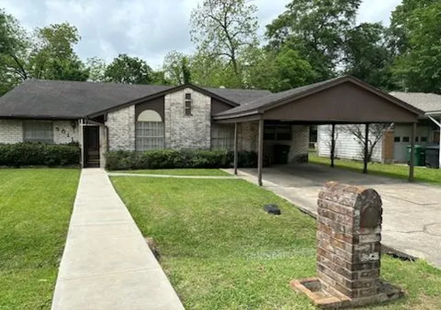 Homes for sale in Houston, TX | 9011 Allwood St, Houston, TX 77016 | MLS# 39841368
