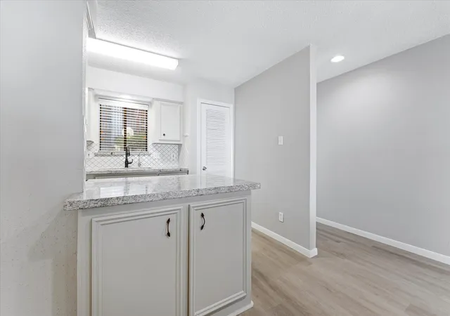 Photo 3 of Condo for sale at 12100 Melville Dr #409D, Montgomery, TX 77356 | MLS# 29630499 | Listing updated on 2026-09-05