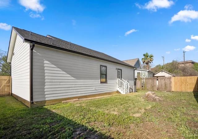 37th image of 4111 Engelke St, Houston, TX 77003 | MLS# 53405311