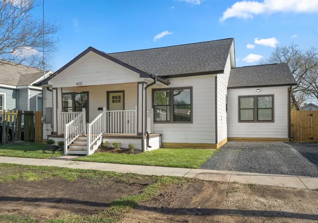 4th image of 4111 Engelke St, Houston, TX 77003 | MLS# 53405311