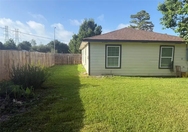 25th image of 6059 Doulton Dr, Houston, TX 77033 | MLS# 30187658