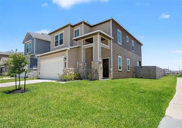 Photo 3 of Single family home for sale at 6427 Bolinas Ct, Rosharon, TX 77583 | MLS# 69801751 | Listing updated on 2026-09-14