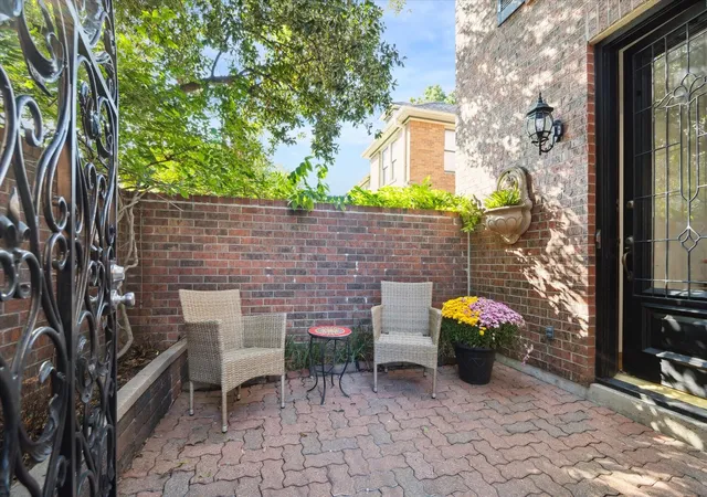 4th image of 4510 Mandell St, Houston, TX 77006 | MLS# 14468339