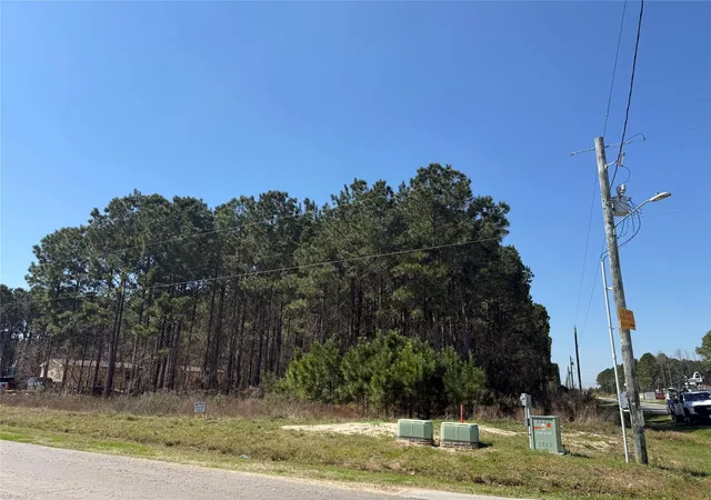 Photo 3 of Land for sale at 185 County Rd 3570, Cleveland, TX 77327 | MLS# 26047315 | Listing updated on 2026-06-08