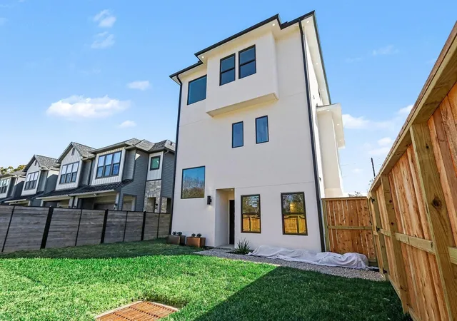 1st image of 1214 Wycliffe Dr, Houston, TX 77043 | MLS# 20953222