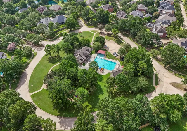 Photo 43 of Single family home for sale at 21007 Twisted Leaf Dr, Cypress, TX 77433 | MLS# 34475730 | Listing updated on 2026-09-01