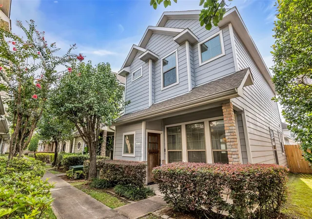 Photo 1 of Single family home for sale at 1821 Woodbend Village Ct, Houston, TX 77055 | MLS# 46844428 | Listing updated on 2026-09-18